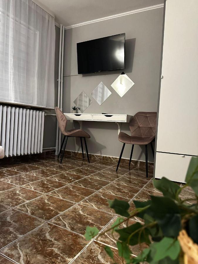 One Room Apartment Decebal Bukarest Kültér fotó